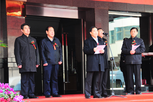 省检察院为市级检察院配发现场勘察车