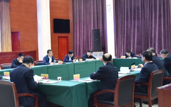 省检察院调研组在阳泉调研